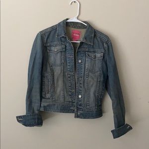 Women’s denim jacket